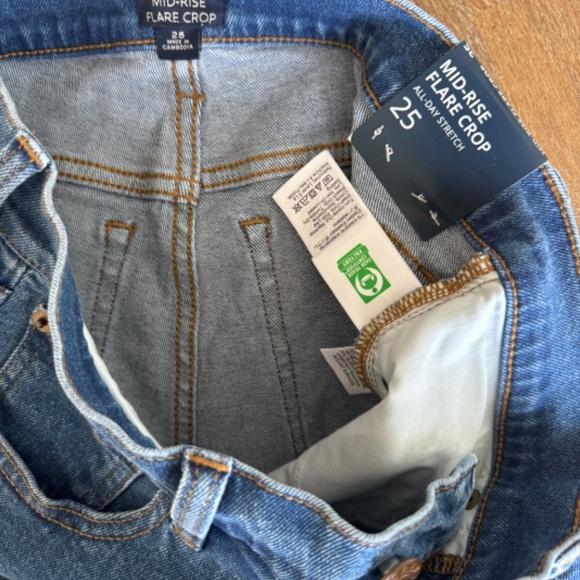 NWT J. Crew factory Blue Flare crop mid-rise jean in all-day stretch SZ 25 - Picture 5 of 5